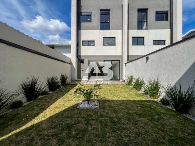 Casa / Sobrado para Venda em São José dos Pinhais/PR Aristocrata 3 Quartos