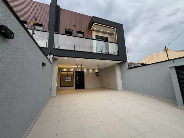 Casa / Sobrado para Venda em São José dos Pinhais/PR Aristocrata 3 Quartos