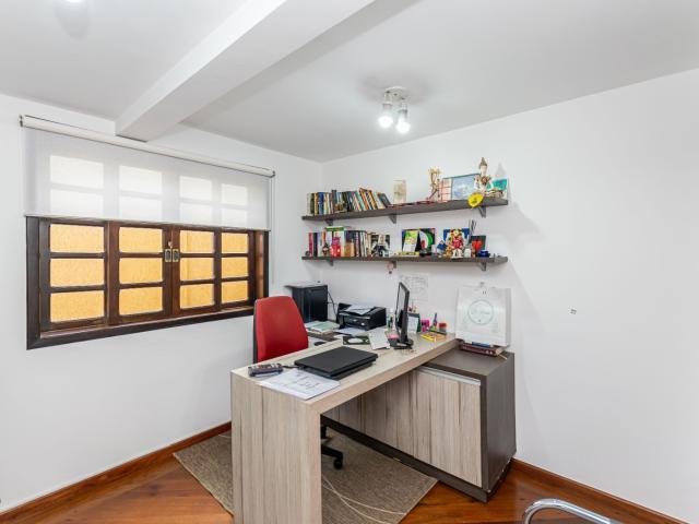 Casa / Sobrado para Venda em São José dos Pinhais/PR Aristocrata 3 Quartos
