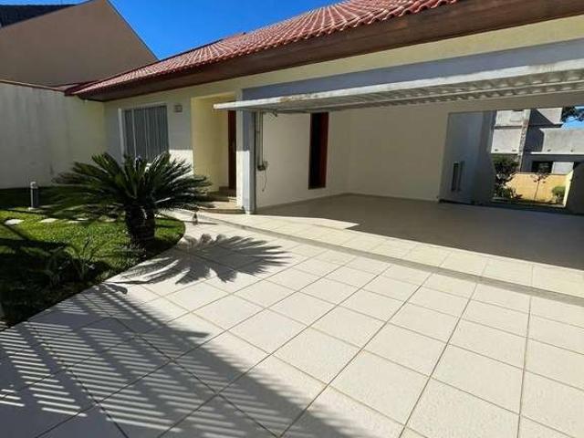 Casa / Sobrado para Venda em São José dos Pinhais/PR Aristocrata 3 Quartos