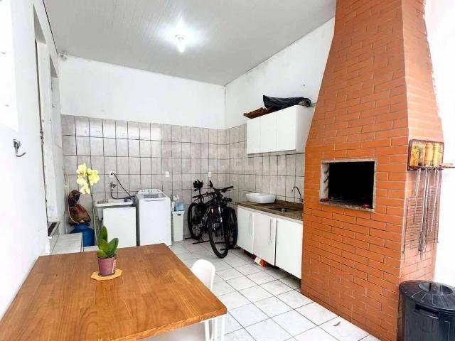 Casa / Sobrado para Venda em São José dos Pinhais/PR Aristocrata 3 Quartos