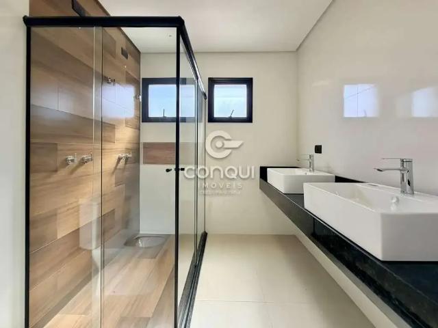Casa / Sobrado para Venda em São José dos Pinhais/PR Aristocrata 3 Quartos