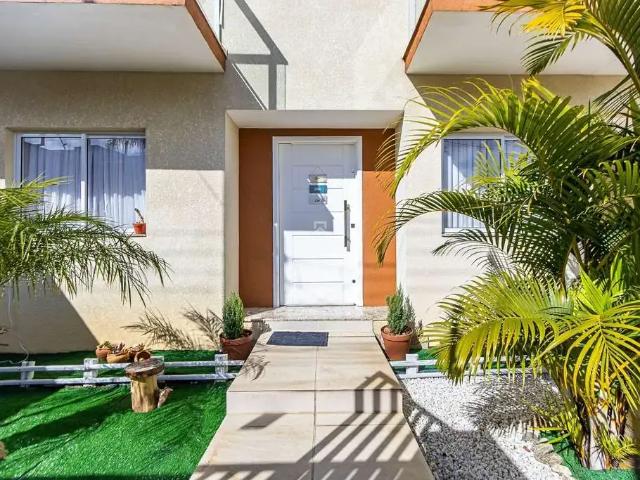 Casa / Sobrado para Venda em São José dos Pinhais/PR Aristocrata 4 Quartos