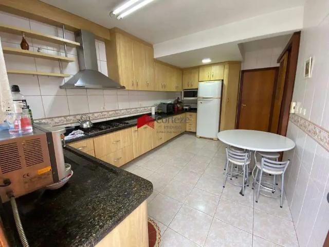 Casa / Sobrado para Venda em São José dos Pinhais/PR Aristocrata 4 Quartos