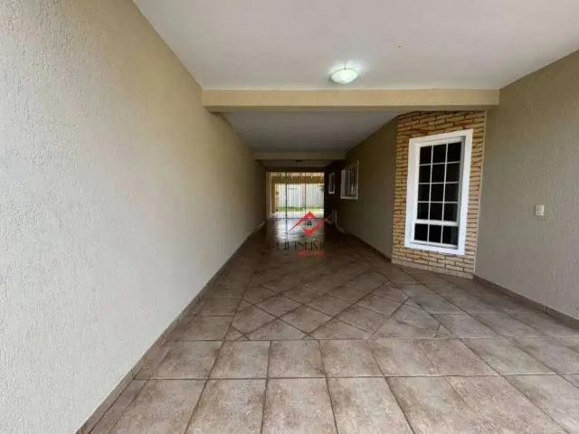 Casa / Sobrado para Venda em São José dos Pinhais/PR Aristocrata 4 Quartos