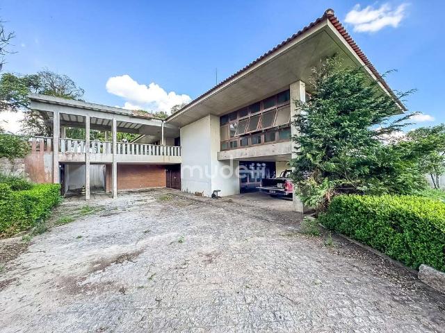 Casa / Sobrado para Venda em São José dos Pinhais/PR Aristocrata 4 Quartos