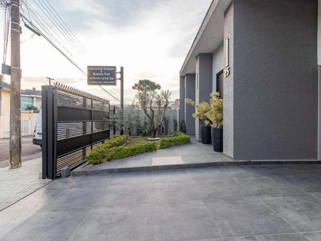 Casa / Sobrado para Venda em São José dos Pinhais/PR Aristocrata 4 Quartos