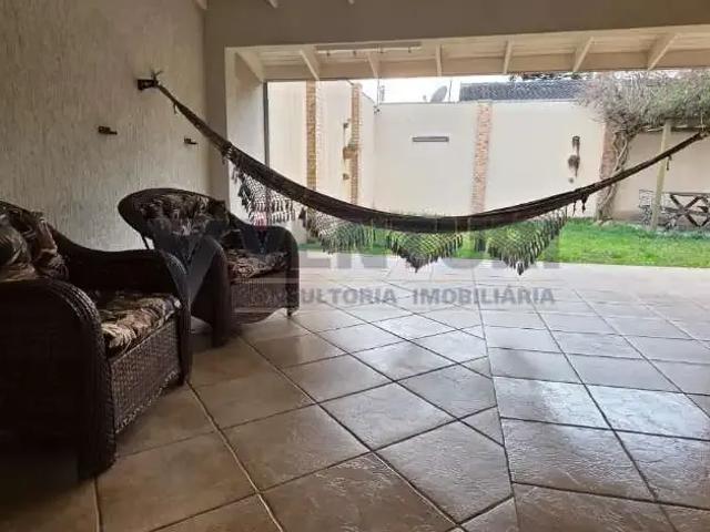 Casa / Sobrado para Venda em São José dos Pinhais/PR Aristocrata 4 Quartos