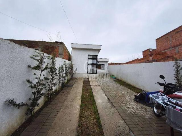 Casa / Sobrado para Venda em São José dos Pinhais/PR Barro Preto 3 Quartos