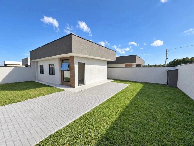 Casa / Sobrado para Venda em São José dos Pinhais/PR Barro Preto 3 Quartos