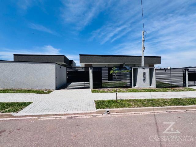 Casa / Sobrado para Venda em São José dos Pinhais/PR Barro Preto 3 Quartos