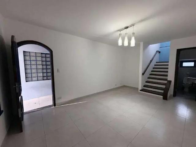 Casa / Sobrado para Venda em São José dos Pinhais/PR Bom Jesus 4 Quartos