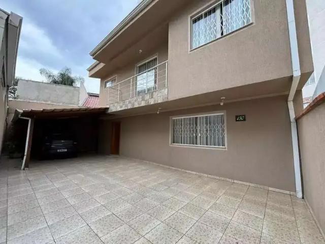 Casa / Sobrado para Venda em São José dos Pinhais/PR Bom Jesus 3 Quartos