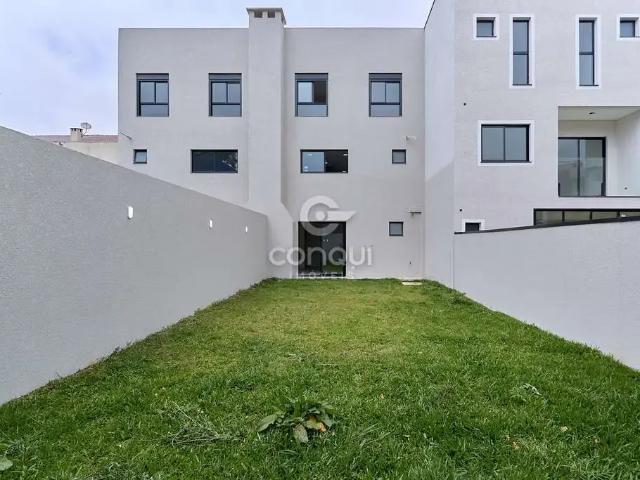 Casa / Sobrado para Venda em São José dos Pinhais/PR Bom Jesus 3 Quartos