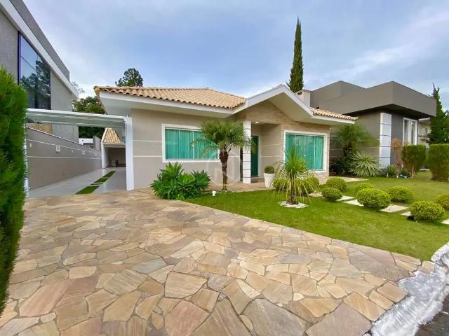 Casa / Sobrado para Venda em São José dos Pinhais/PR Braga 3 Quartos
