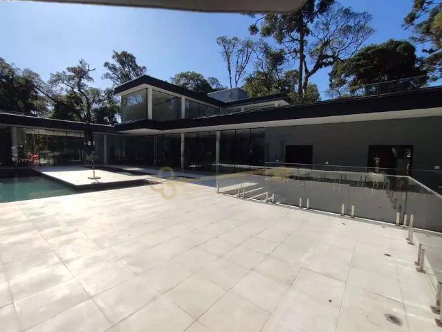 Casa / Sobrado para Venda em São José dos Pinhais/PR Campina 4 Quartos