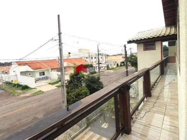 Casa / Sobrado para Venda em São José dos Pinhais/PR Campo Largo da Roseira 3 Quartos