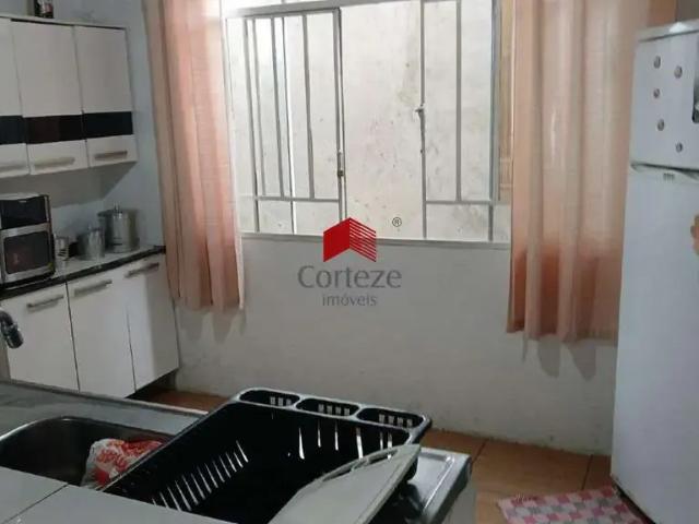Casa / Sobrado para Venda em São José dos Pinhais/PR Campo Largo da Roseira 3 Quartos