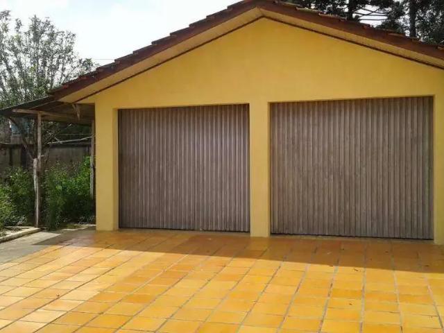 Casa / Sobrado para Venda em São José dos Pinhais/PR Centro 4 Quartos