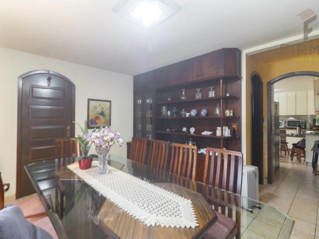 Casa / Sobrado para Venda em São José dos Pinhais/PR Centro 4 Quartos