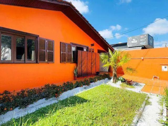 Casa / Sobrado para Venda em São José dos Pinhais/PR Centro 4 Quartos