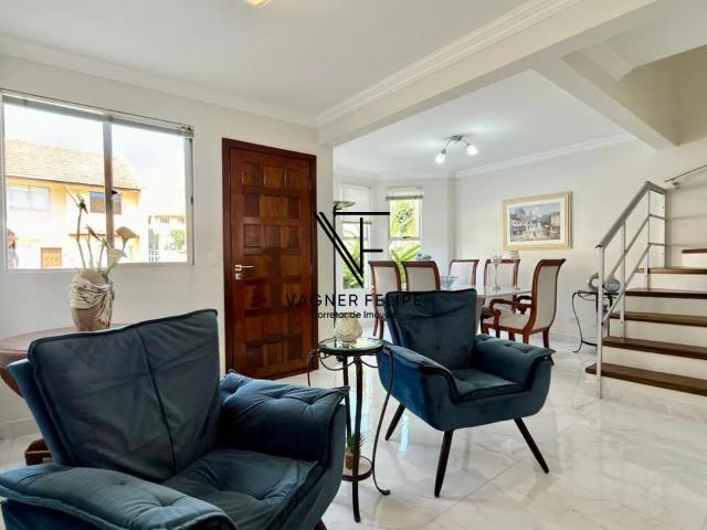 Casa / Sobrado para Venda em São José dos Pinhais/PR Centro 3 Quartos