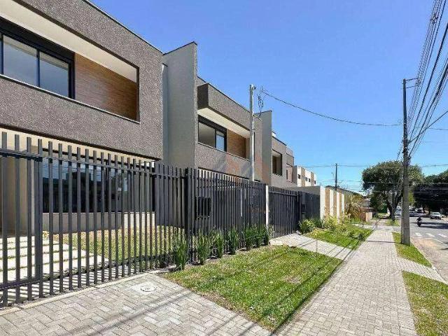 Casa / Sobrado para Venda em São José dos Pinhais/PR Centro 3 Quartos