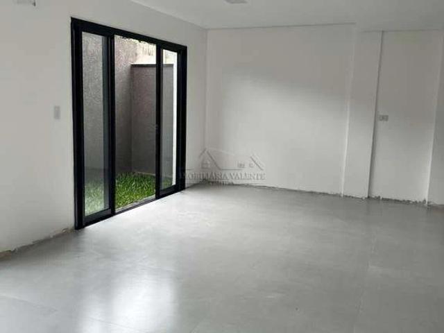 Casa / Sobrado para Venda em São José dos Pinhais/PR Centro 3 Quartos