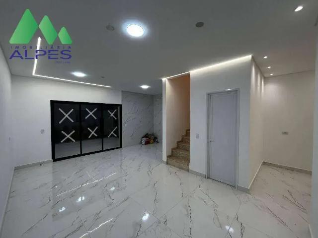 Casa / Sobrado para Venda em São José dos Pinhais/PR Centro 3 Quartos