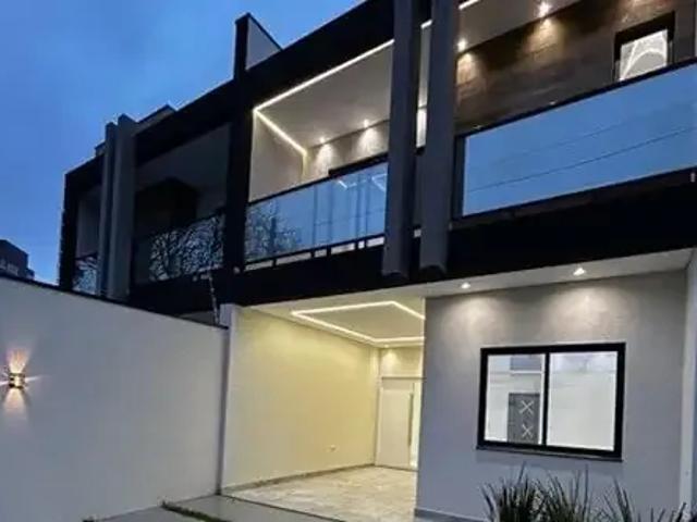 Casa / Sobrado para Venda em São José dos Pinhais/PR Centro 3 Quartos