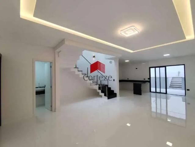 Casa / Sobrado para Venda em São José dos Pinhais/PR Centro 3 Quartos
