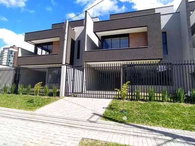 Casa / Sobrado para Venda em São José dos Pinhais/PR Centro 3 Quartos
