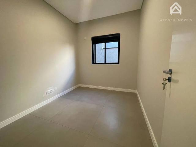 Casa / Sobrado para Venda em São José dos Pinhais/PR Cidade Jardim 3 Quartos