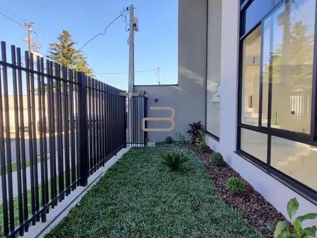 Casa / Sobrado para Venda em São José dos Pinhais/PR Cidade Jardim 3 Quartos