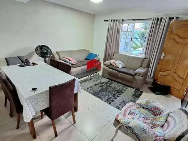 Casa / Sobrado para Venda em São José dos Pinhais/PR Colônia Rio Grande 3 Quartos