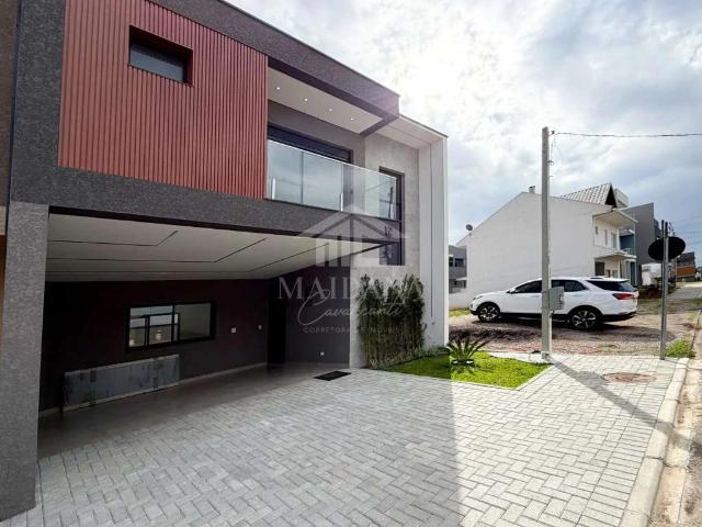 Casa / Sobrado para Venda em São José dos Pinhais/PR Costeira 3 Quartos