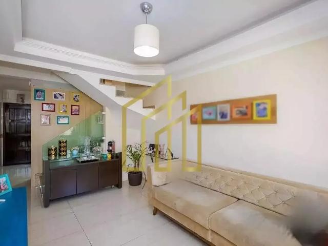 Casa / Sobrado para Venda em São José dos Pinhais/PR Costeira 3 Quartos