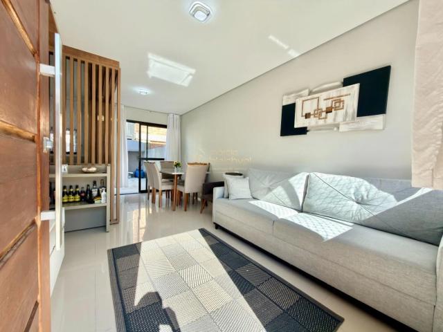 Casa / Sobrado para Venda em São José dos Pinhais/PR Costeira 3 Quartos