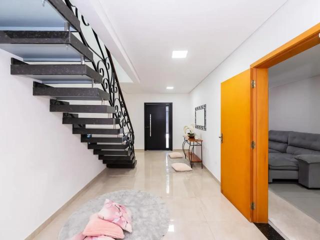 Casa / Sobrado para Venda em São José dos Pinhais/PR Costeira 3 Quartos