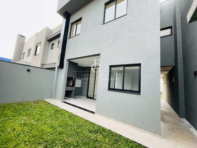 Casa / Sobrado para Venda em São José dos Pinhais/PR Costeira 3 Quartos