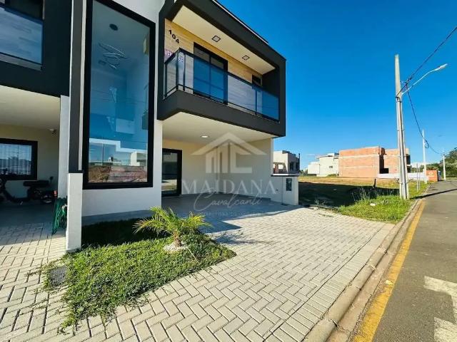 Casa / Sobrado para Venda em São José dos Pinhais/PR Costeira 3 Quartos