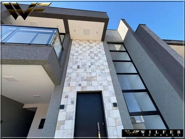 Casa / Sobrado para Venda em São José dos Pinhais/PR Costeira 3 Quartos