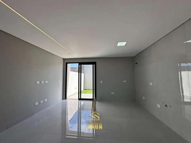 Casa / Sobrado para Venda em São José dos Pinhais/PR Costeira 3 Quartos
