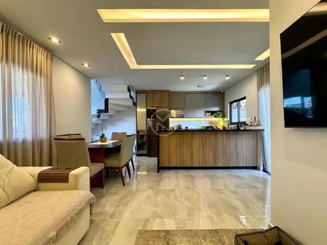 Casa / Sobrado para Venda em São José dos Pinhais/PR Costeira 3 Quartos