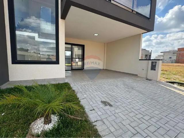 Casa / Sobrado para Venda em São José dos Pinhais/PR Costeira 3 Quartos