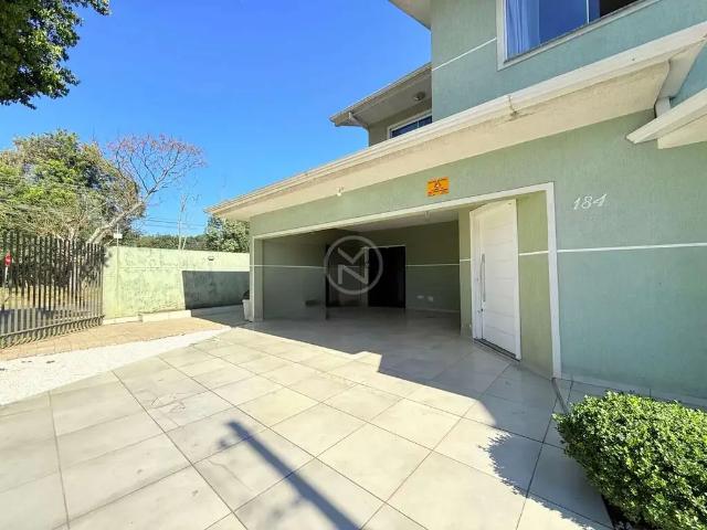 Casa / Sobrado para Venda em São José dos Pinhais/PR Costeira 4 Quartos