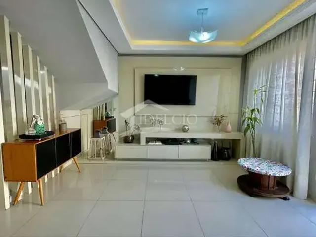 Casa / Sobrado para Venda em São José dos Pinhais/PR Cruzeiro 3 Quartos