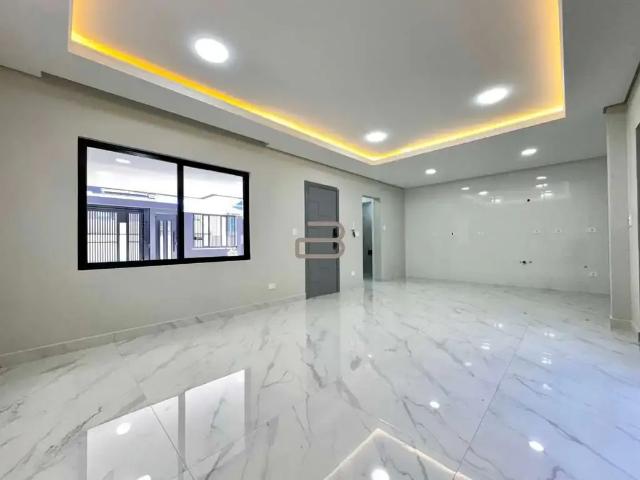 Casa / Sobrado para Venda em São José dos Pinhais/PR Cruzeiro 3 Quartos