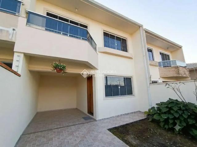 Casa / Sobrado para Venda em São José dos Pinhais/PR Cruzeiro 3 Quartos