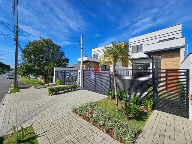 Casa / Sobrado para Venda em São José dos Pinhais/PR Cruzeiro 3 Quartos